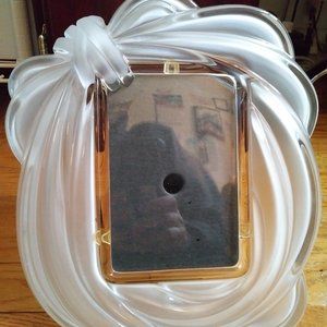 Mikasa Love Knot Crystal Picture Frame